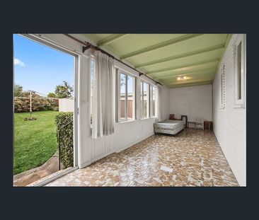 A HOME YOU'LL LOVE! - Photo 4