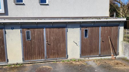 Grosszügige, frisch renovierte 4.5-Zimmer-Parterrewohnung mit Balkon - Photo 5