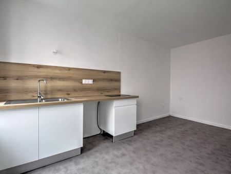 Location Studio 1 pièces 16 m2 à Rive-de-Gier - Photo 3