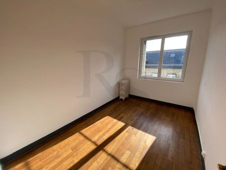 Location Appartement 5 pièces 122m² - Photo 4