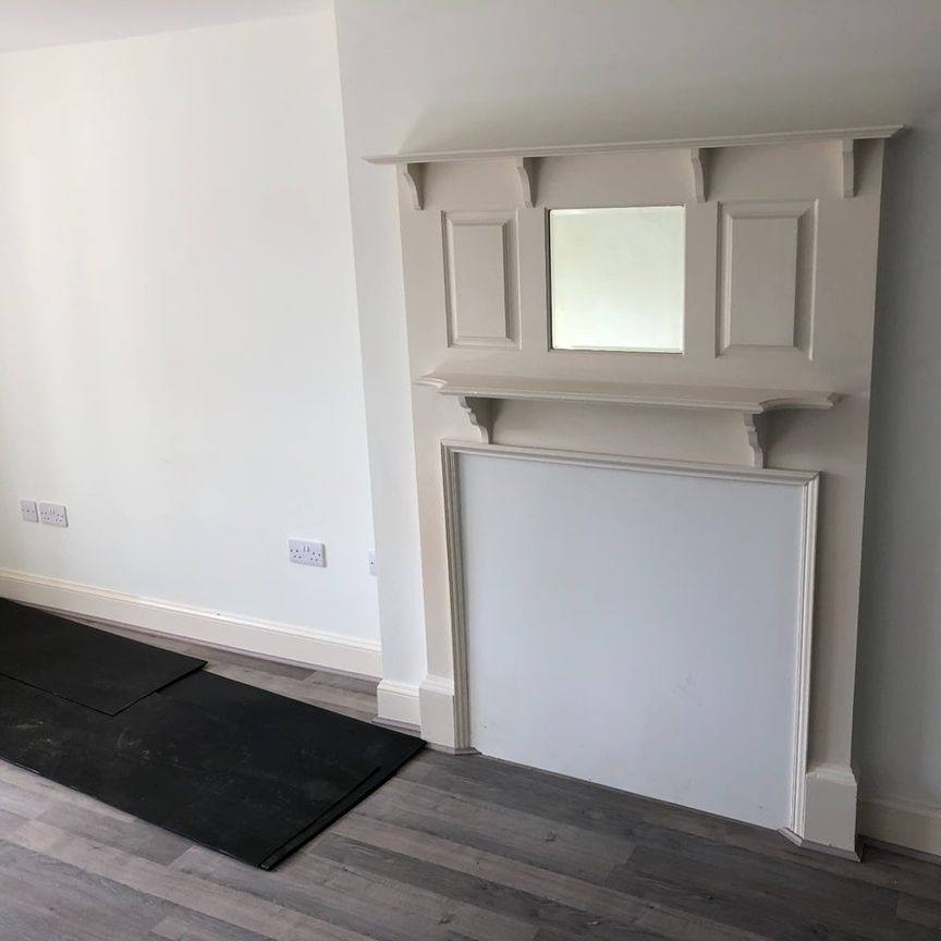 1 Bed End Terrace, Kirkgate, EH16 - Photo 1