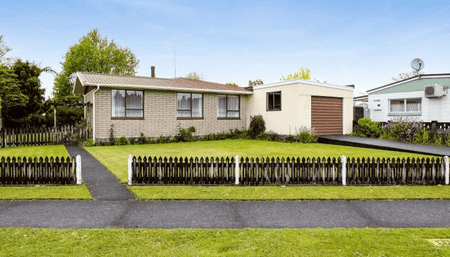 3-Bedroom Home in a Peaceful Cul-de-Sac - Photo 2