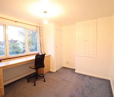 Grange Hill, Edgware, HA8 - Photo 5