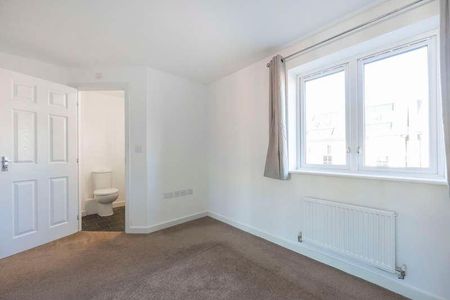 Moonstone Grove, Bishops Cleeve, GL52 - Photo 4