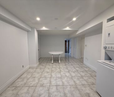 For Lease - 103 Wigwoss Drive, Vaughan, Ontario - Photo 4