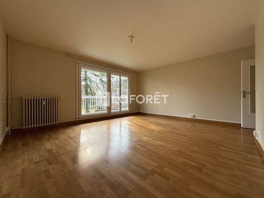 Apartment - Photo 1