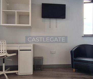 7 bedroom flat share to rent - Photo 3