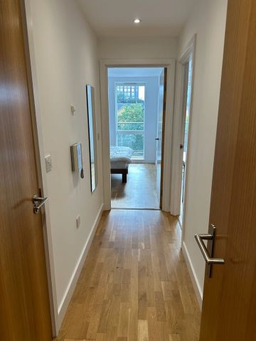 1 Bed Flat, Silkworks, SE13 - Photo 4