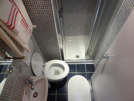 Studio to rent - Photo 5