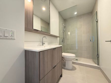 For Lease - 6 Greenbriar Road Unit# 1014, Toronto, Ontario - Photo 2