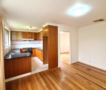 3 Holberry Street, NUNAWADING - Photo 1