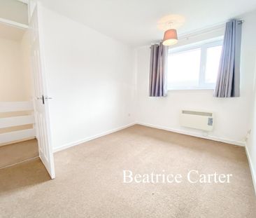 3 bedroom end of terrace house to rent - Photo 5