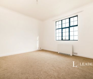 1 bedroom apartment to rent Dolphin Lodge, Grand Avenue, Worthing, ... - Photo 4