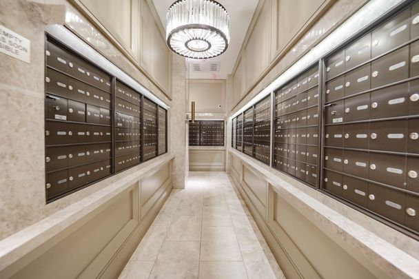 For Lease - 155 Yorkville Avenue Unit# 2915, Toronto, Ontario - Photo 1