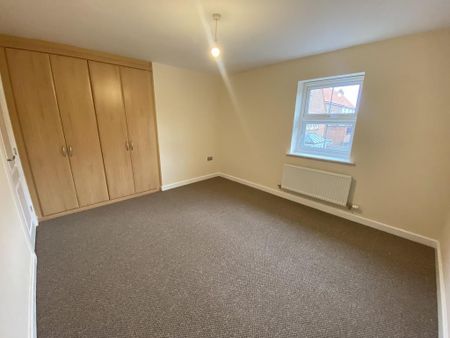 4 bedroom detached house to rent - Photo 5