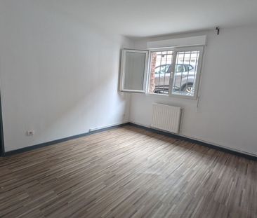 Location Appartement 4 pièces 87m² - Photo 4
