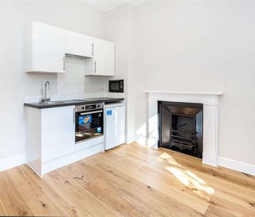 A ground floor studio apartment conveniently located for Marylebone... - Photo 6