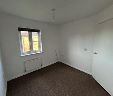 2 bedroom townhouse to rent - Photo 2