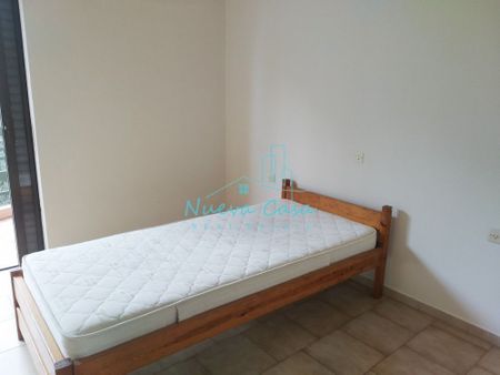 Studio/Γκαρσονιέρα για ενοικίαση Κέντρο (Ρίο) - Φωτογραφία 2