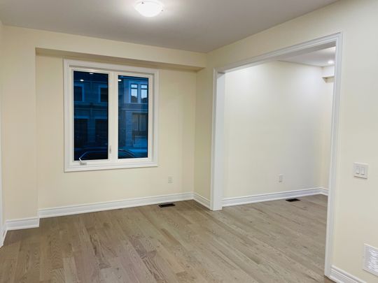 For Lease - 17 Hercules Club Drive, Richmond Hill, Ontario - Photo 1