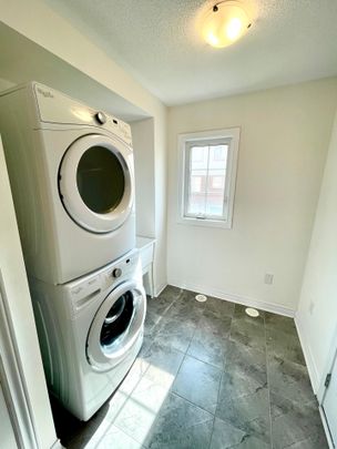 For Lease - 2280 Baronwood Drive Unit# 91, Oakville, Ontario - Photo 1