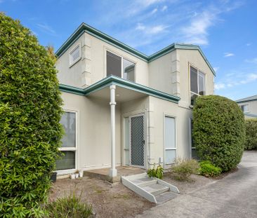 2/40 Frome Avenue Frankston VIC - Photo 1