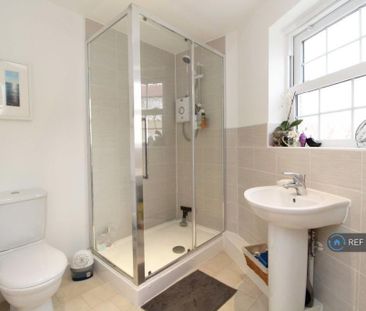 2 bedroom flat to rent - Photo 6