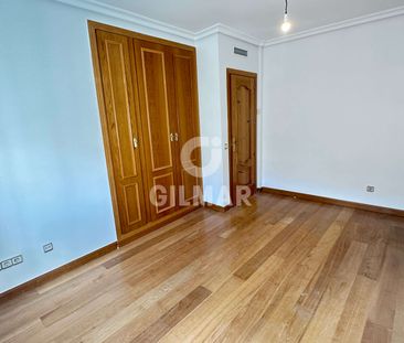 Chalet Adosado en alquiler en Pozuelo de Alarcón – Madrid | Gilmar - Foto 4