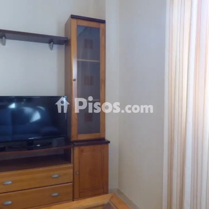 Apartamento en alquiler en Calle de la Encarnación Fontiveros - Photo 1