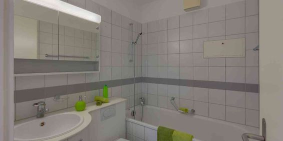 4.5 Zimmer, 80 m², 1. Stock - Photo 3