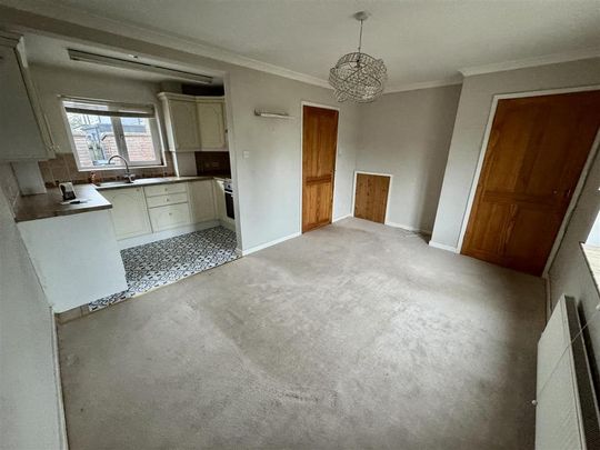 2 bedroom terraced house to rent - Photo 1