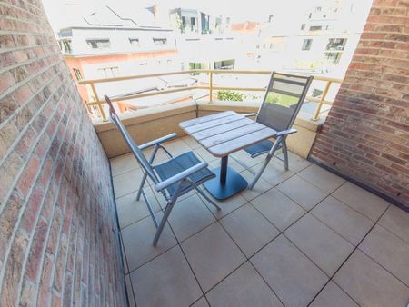 Appartement te huur - Foto 2