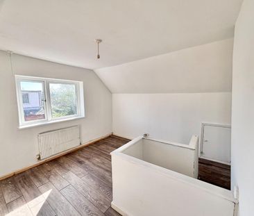 Claycliffe Terrace, Goldthorpe - Photo 6