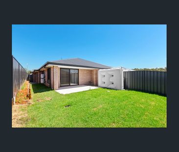 Modern Two Bedroom Unit - Photo 2