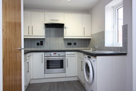 1 bed flat to rent in Friernhay Court, Friernhay Street - Photo 2