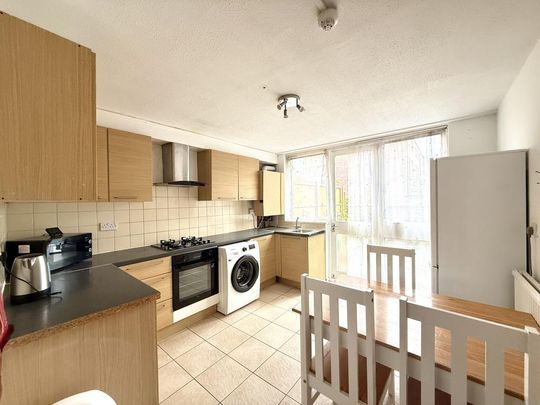 5 bedroom maisonette to rent - Photo 1