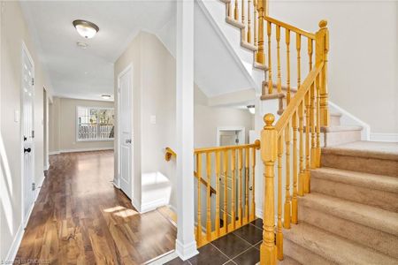 For Lease - 8 CHICORY Crescent, St. Catharines, Ontario - Photo 3