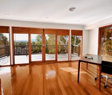 5 Bed, 3 Bath - Photo 3