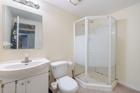 For Lease - 30 Queen Mary Drive Unit# Basement, Brampton, Ontario - Photo 5