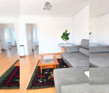 Room in a shared 3-bedroom apartment for rent in Orcasur, couples welcome. - Photo 3