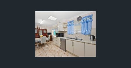 Spacious Family Home with Everyday Convenience - Photo 3