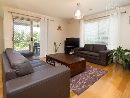 21 Innisbrook Avenue, Wodonga VIC 3690 - House For Rent | Domain - Photo 5
