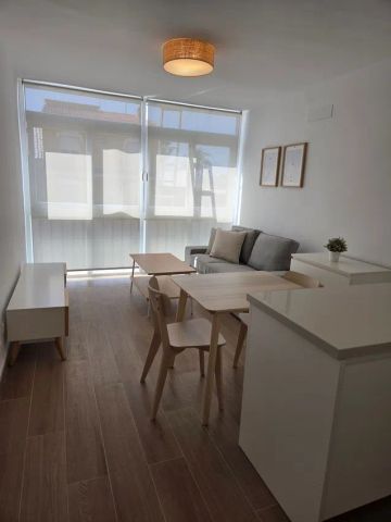 Alquiler de piso en Calle Bolivia, 169 - Foto 5