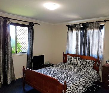 Conveniently Located, Renovated 3 Bedroom Home - Kearneys Spring - Photo 5