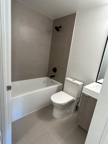 For Lease - 250 Lawrence Avenue Unit# 301, Toronto, Ontario - Photo 5
