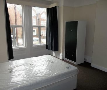 7 bedroom terraced house to rent - Photo 2
