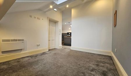 Studio to rent - Photo 5