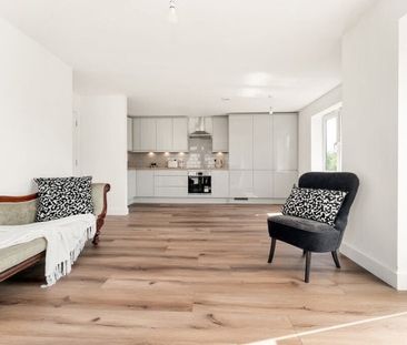 Aster Way, Cambridge £1,600 pcm ⓘ The monthly or weekly payment req... - Photo 2