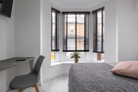 5 bedroom house to rent - Photo 2