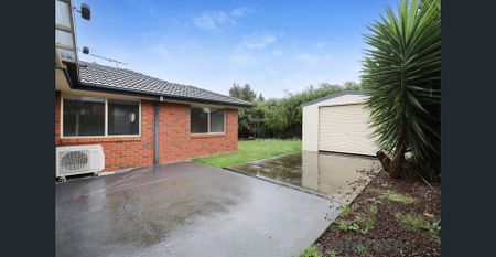 Spacious Family Home in a Great Location - Photo 4